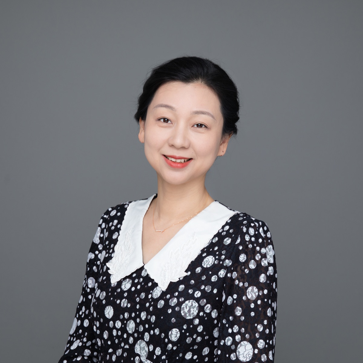 Portrait of Professor Ming Dong